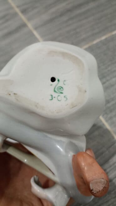 продажа статуэток: Статуэтка фарфорная — 4