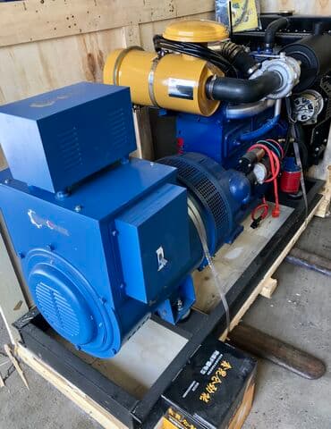 где можно купить молодых кур несушек: Генератор тока 30 кВт 380, 50 кВт 380 от компании «Техномаш» — 9