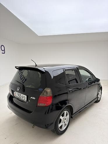 honda flt: Honda Fit: 2005 г., Автомат, Бензин, Хэтчбэк — 10