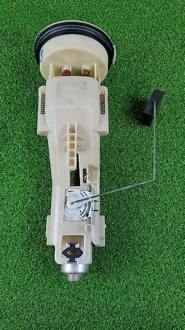 5 5 compressor: Бензонасос BMW 2005 г., Б/у, Оригинал, Германия — 4