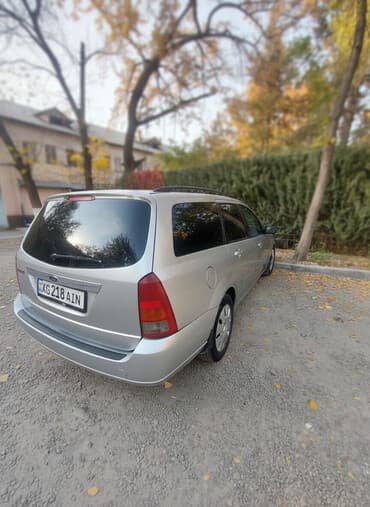 фары туманки: Ford Focus: 2003 г., Универсал — 2