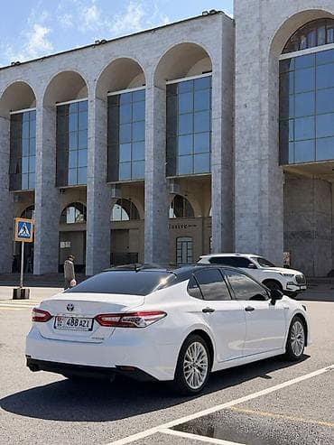 vr6 2 8: Toyota Camry: 2019 г., 2.5 л, Вариатор, Гибрид, Седан — 3