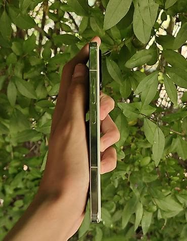 Xiaomi, 13, Б/у, 256 ГБ, цвет - Белый, 2 SIM — 6