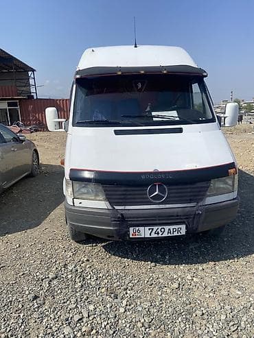 mini cooper: Легкий грузовик, Mercedes-Benz, Стандарт, 3 т, Б/у — 2