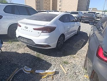 elantra: Hyundai Avante: 2019 г., 1.6 л, Автомат, Бензин, Седан — 2