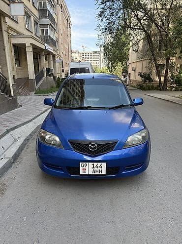 Mazda Demio: 2003 г., 1.3 л, Автомат, Бензин, Хэтчбэк