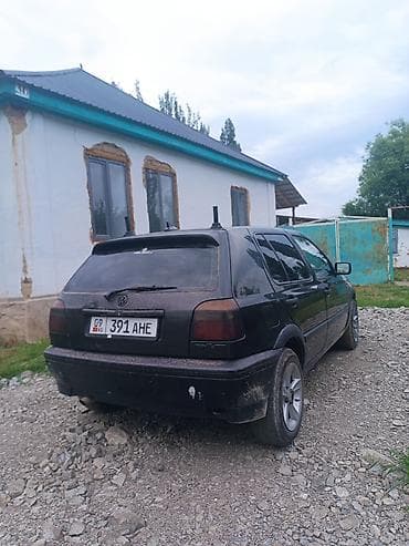 Транспорт: Volkswagen Golf: 1993 г., Хэтчбэк — 4