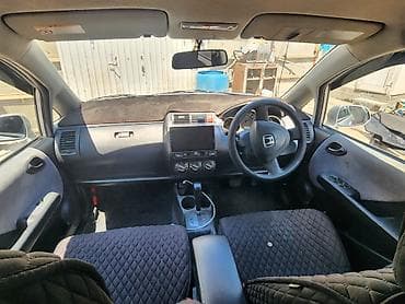 honda strim: Honda Fit: 2003 г., Автомат, Бензин, Хэтчбэк — 4