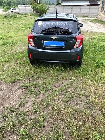 Транспорт: Chevrolet Spark: 2018 г., 1 л, Автомат, Бензин, Хэтчбэк — 3