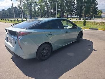 тойота приус с: Toyota Prius: 2016 г., 1.8 л, Вариатор, Гибрид, Лифтбек — 2