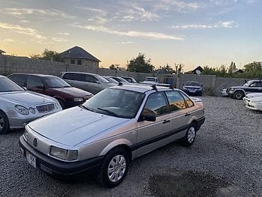 Транспорт: Volkswagen Passat: 1991 г., 1.8 л, Механика, Бензин, Седан — 2