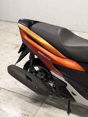 3х колесный: Тип скутера Yamaha, 125 куб. см, Бензин — 10