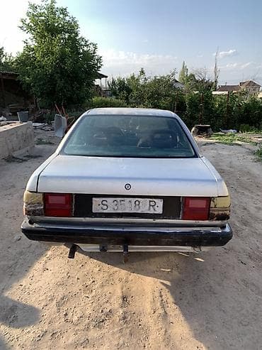 Audi 100: 1990 г., Механика, Седан — 1