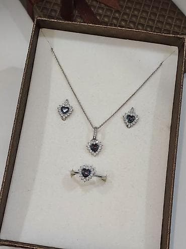 Серебряный Набор+ Цепочка Сердочка Дизайн под Пандора Размеры at lalafo.kg Серебряный Набор+ Цепочка Сердочка Дизайн под Пандора Размеры