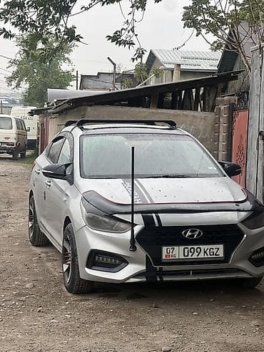 sprinter bazar: Hyundai Solaris: 2017 г., 1.6 л, Механика, Бензин, Седан — 2