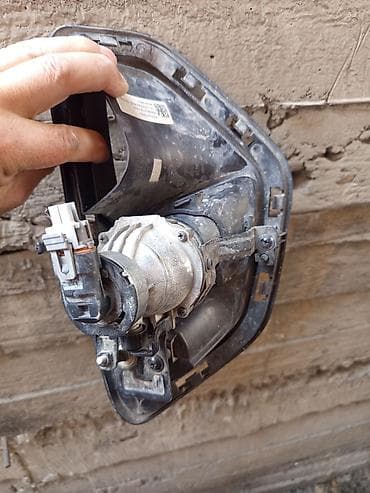 электро лампы: Левая противотуманная фара Kia Оригинал — 2