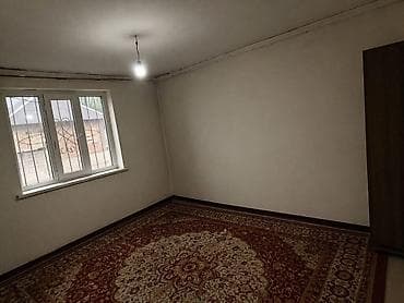 Недвижимость: Продаётся участок 4 сотки с постройками На участке имеется жилая — 5