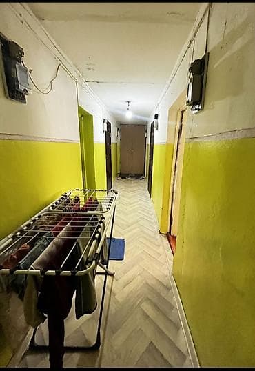 торга нет: 1 комната, 13 м², Общежитие, 2 этаж, Косметический ремонт — 3
