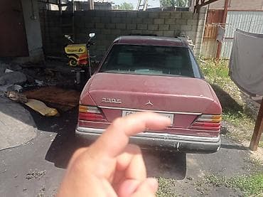 bcd com: Mercedes-Benz C-Class: 1989 г., 2.9 л, Механика, Седан — 8