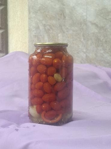 Помидоры: Продаю домашние заготовки. Ассортимент: Помидоры ( Помидоры черри) — 4