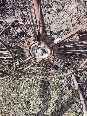 механическая помпа: Грабли-ворошилки колесно-пальцевые (солнечные) - Прицепное навесное — 4