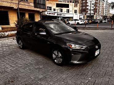 aion v: Hyundai Ioniq: 2019 г., 1.6 л, Автомат, Гибрид, Лифтбек — 2