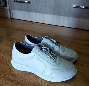 обувь ручной работы бишкек: Новые кожаные кроссовки. Производство Турция. Указан на подошве 36 — 8