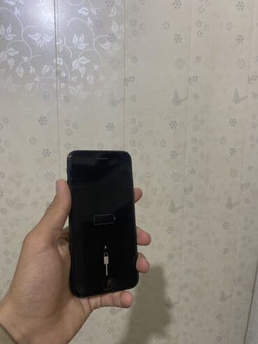 купить бу nintendo switch: IPhone 11 — 4