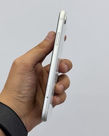 poco c75: IPhone Xr, Б/у, 64 ГБ, Белый, Защитное стекло, Чехол, В рассрочку, 78 % — 5