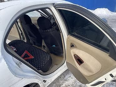 нубир: Daewoo Nubira: 2001 г., 1.6 л, Бензин, Седан — 2