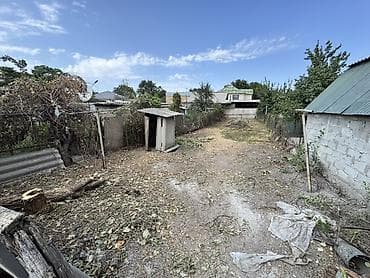 семья: 🏡 Продаётся полдома с земельным участком 3,40 сотки 📍 Район: Фучика / — 3