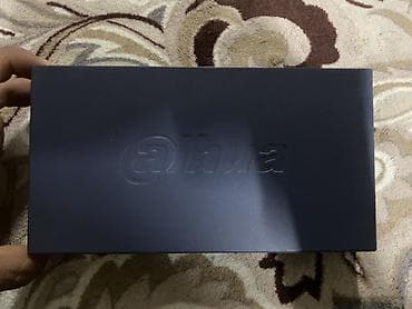 man: Управляемый PoE-коммутатор Dahua DH-CS4010-8ET2GT-60 - 10‑портовый — 4