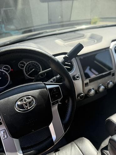хино рейнджер: Toyota Тундра: 2017 г., 5.7 л, Автомат, Бензин, Пикап — 8