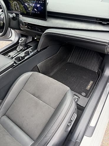 таета ноах: Toyota Camry: 2024 г., 2 л, Вариатор, Гибрид, Седан — 9