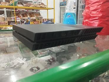 для уборки дома: Sony PlayStation 4 (Fat, CUH‑10xx/11xx серия) — игровая приставка с — 2
