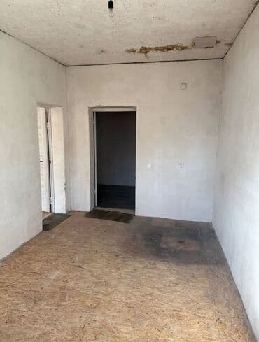 Үйдү ижарага алам: 40 м², 2 бөлмө, Жертөлө, ороо, Забор, тосулган — 8