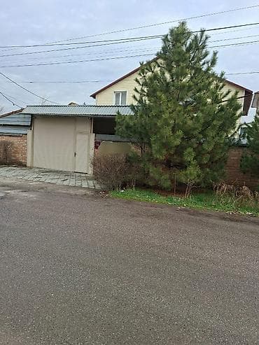 Продается!!! Дом угловой в рабочем городке с мансардным этажом S-