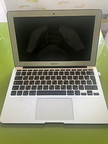 бу macbook: Продам MacBook Air Мак в отличном состоянии! Без царапин! Весь — 6