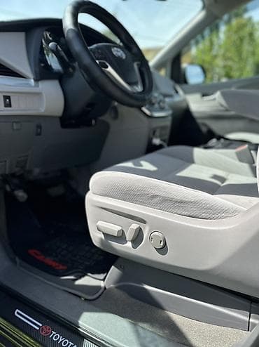 сиенна sienna: Toyota Sienna: 2018 г., 3.5 л, Автомат, Бензин, Минивэн — 10