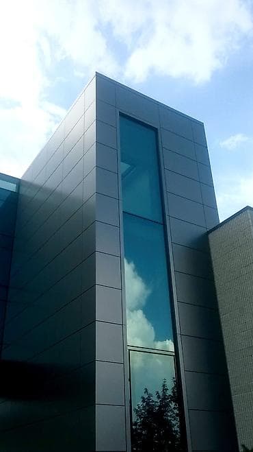 Тазалоо үчүн инвентарь: 🧱Аликабонд жумуштарын жасайбыз 🧑🏻‍🔧Тажрыйбалуу мастерлер 🛡️10 жыл — 3