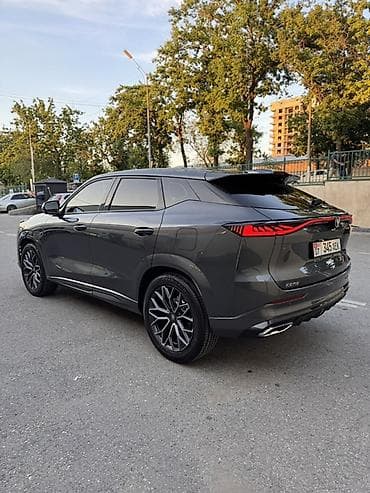 dji mavic 3t: Changan Uni-V: 2025 г., 1.5 л, Автомат, Бензин, Кроссовер — 6