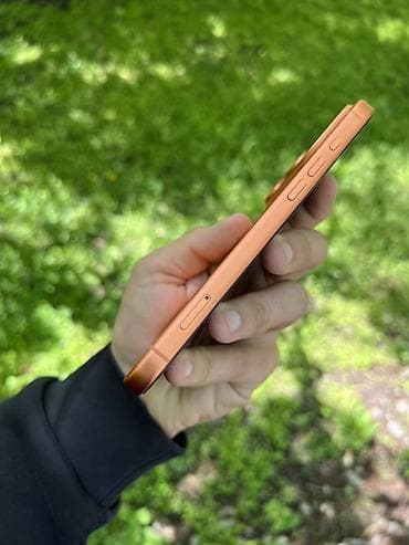 чехол 12pro: Продаю 17 Pro Max |256GB| |🔋100%| 61 цикл |цвет Оранжевый🟠| — 7