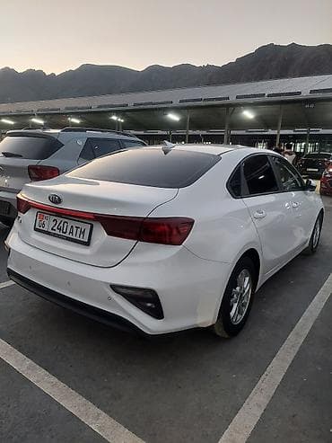 mitsubishi mini: Kia K3: 2019 г., 1.6 л, Вариатор, Бензин, Седан — 2