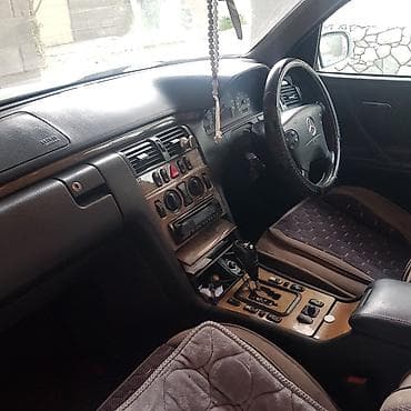 vossen r14: Mercedes-Benz E-Class: 2001 г., Автомат, Седан — 2