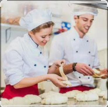 Требуется Повар : Мучной цех, Национальная кухня, Менее года опыта at lalafo.kg Требуется Повар : Мучной цех, Национальная кухня, Менее года опыта