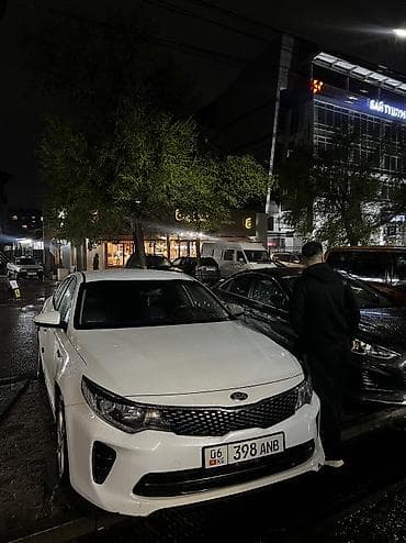 Kia K5: 2017 г., 2 л, Автомат, Газ, Седан