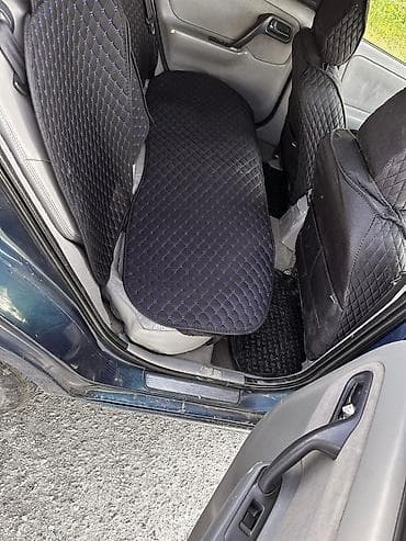 Nissan Primera: 1999 г., 2 л, Вариатор, Бензин, Седан — 9