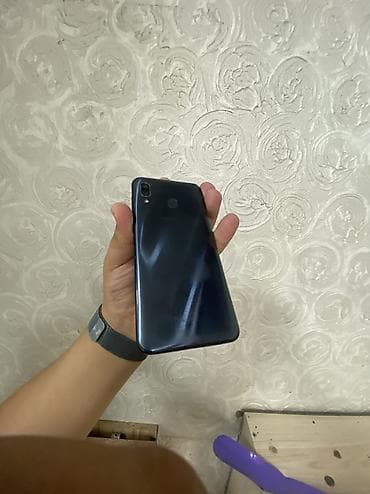 micro sd 128: Samsung Galaxy A30, 64 ГБ — 2