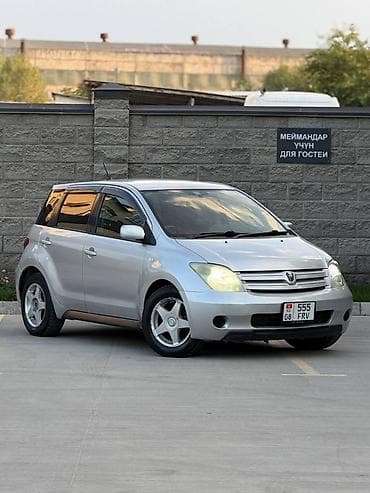 rd 1: Toyota Ist: 2003 г., 1.3 л, Автомат, Бензин, Хэтчбэк — 3