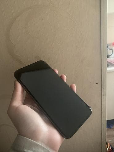 macbook pro core i7: IPhone X, Space Gray — 3